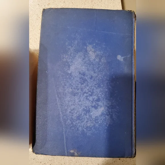 Vintage Blue '20,000 Leagues Under the Sea' Book - Picture 5 of 6